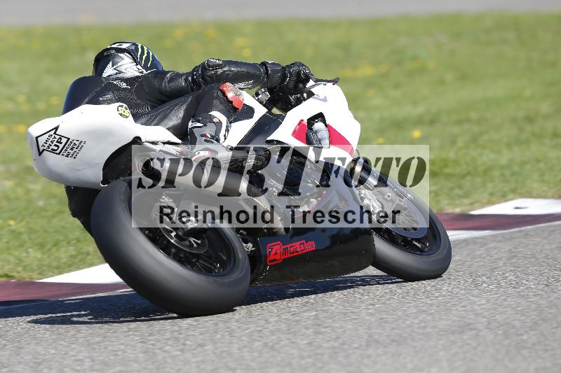 Archiv-2025/54 19.09.2025 Speer Racing ADR/Gruppe rot/backside
